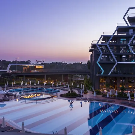 Bosphorus Sorgun Hotel Side
